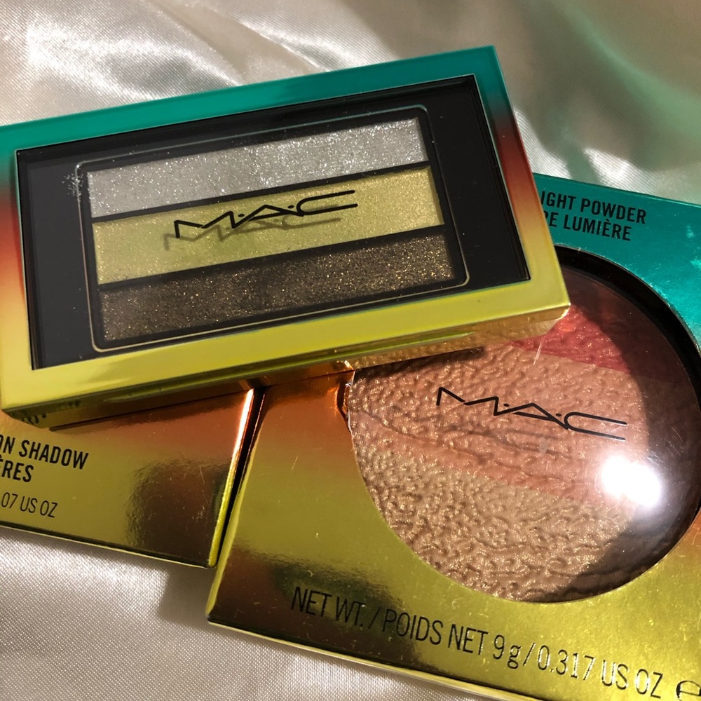 MAC Highlighter and Eyeshadow pallet